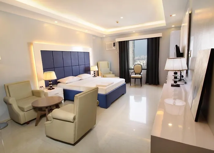 Aparthotel Malate Bayview Mansion View