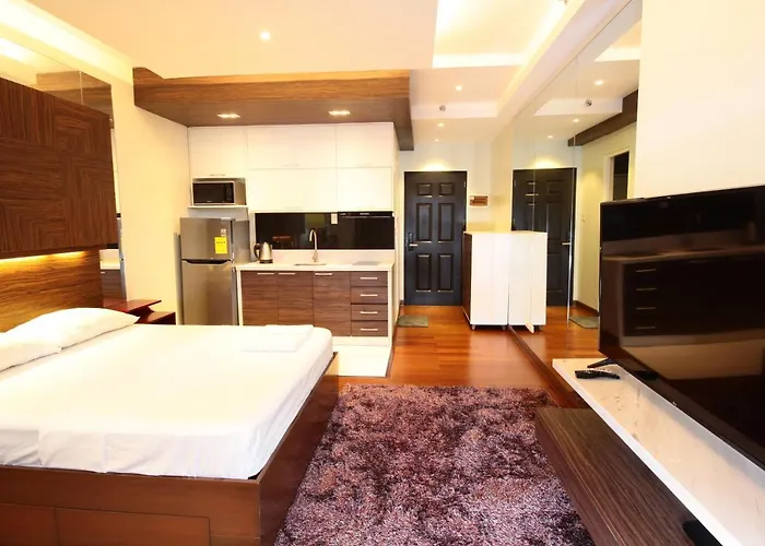 Malate Bayview Mansion View Aparthotel Manila
